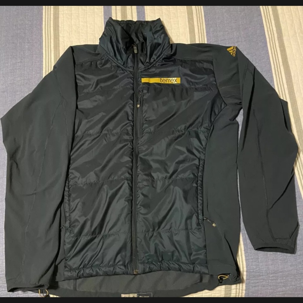 Adidas woman’s outdoor terrex primaloft insulation jacket XL